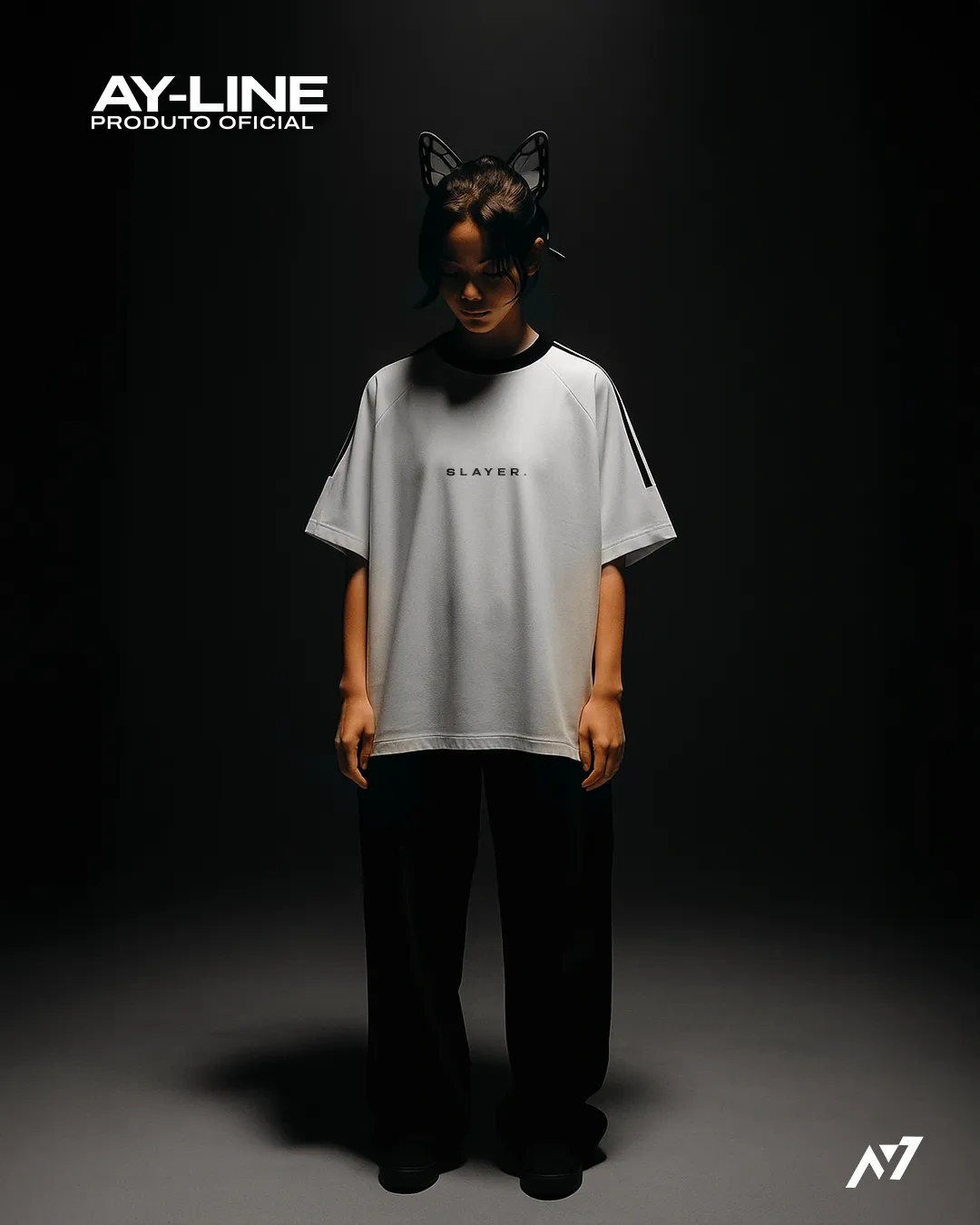 Camiseta Oversized de Gola Redonda — Presa da Borboleta — imagem 1