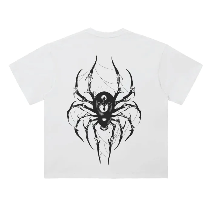 Camiseta Oversized — Carisma Sombrio: Aranha · Branca · de Malha Encorpada