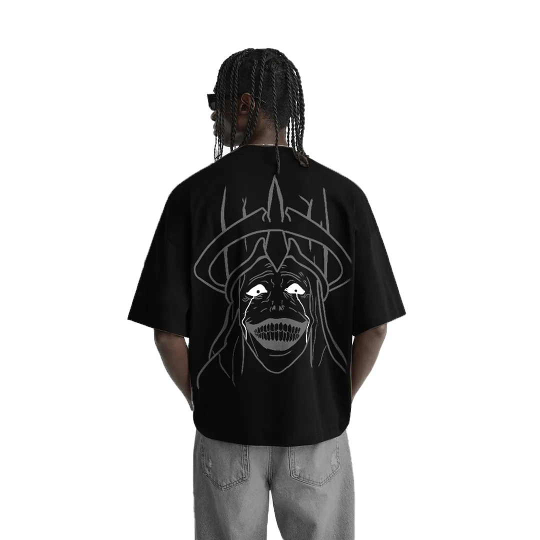 Camiseta Oversized — Estátua Divina · Preta