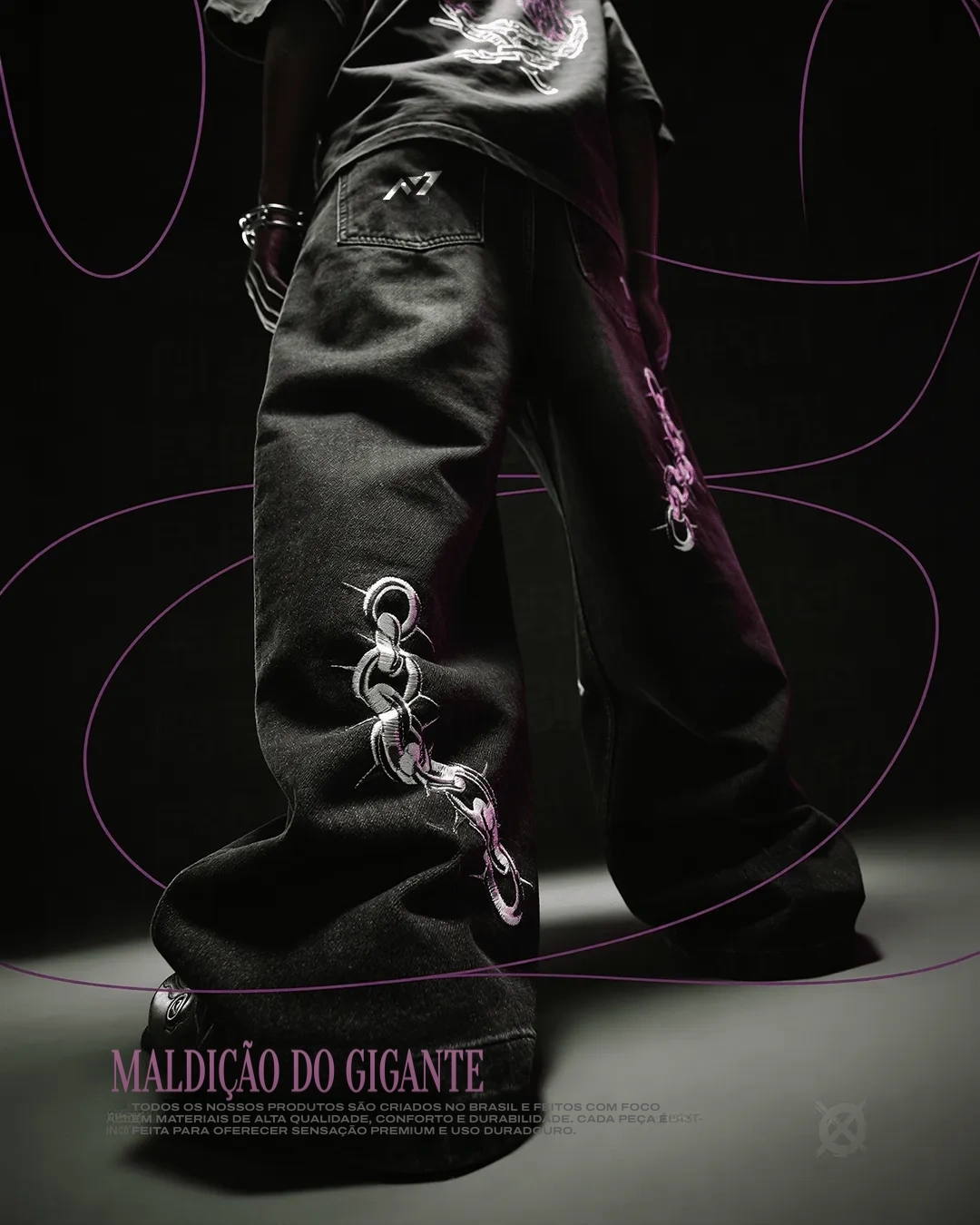 Calça Jeans de Corte Arredondado — Maldição dos Gigantes