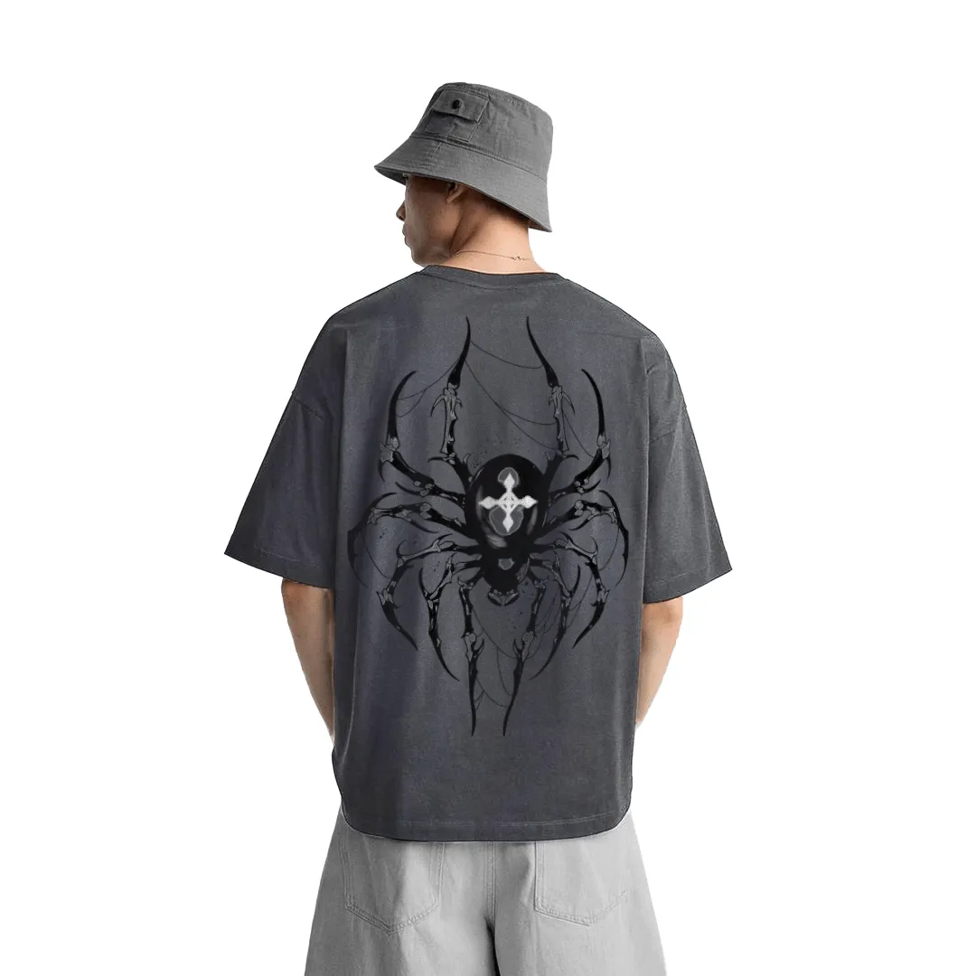 Camiseta Oversized — Carisma Sombrio: Aranha · Cinza · de Malha Encorpada