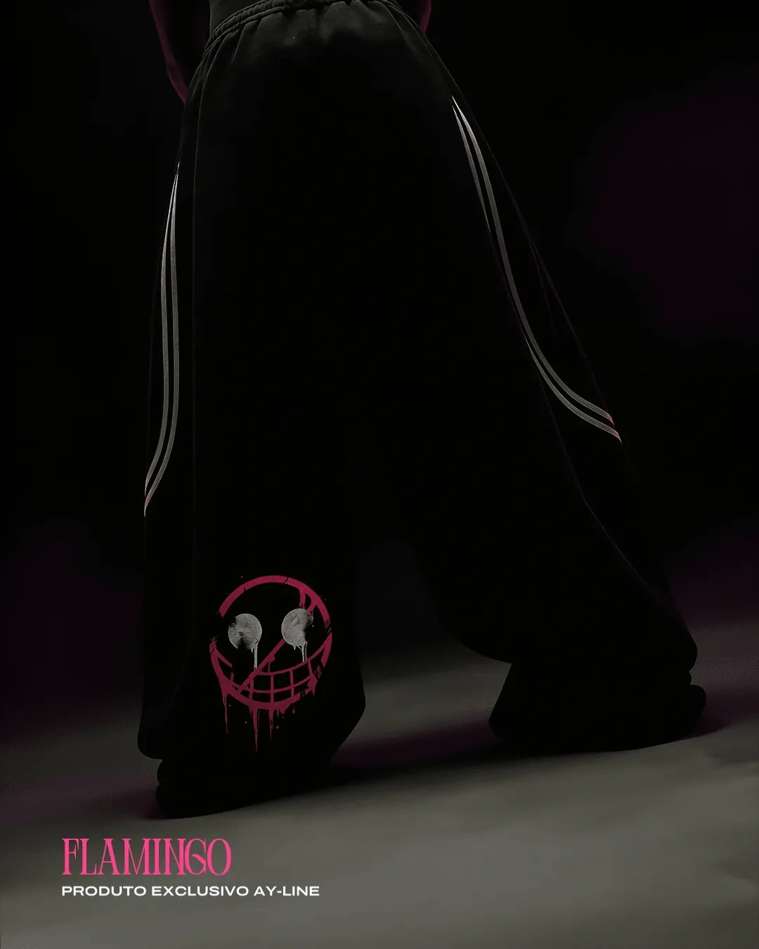 Calça de Moletom — Flamingo