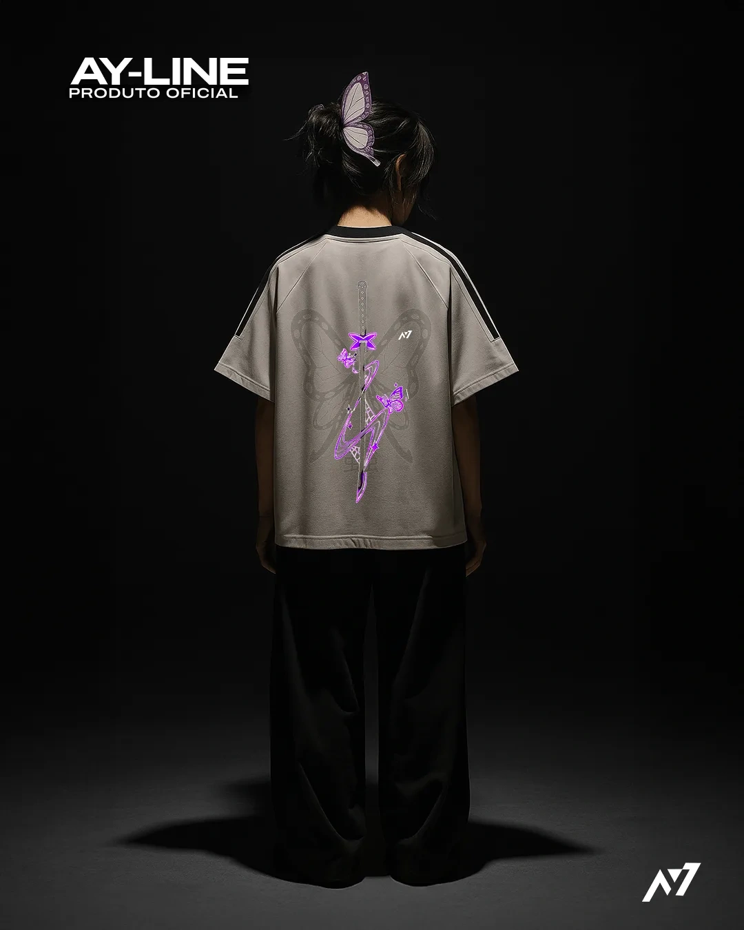 Camiseta Oversized de Gola Redonda — Presa da Borboleta